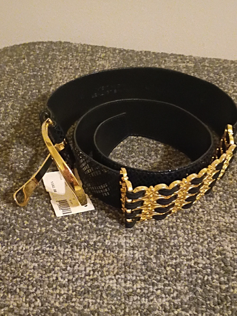 Black Sandy duftle Leather Waist Belt with Gold Chain Accent Size medium